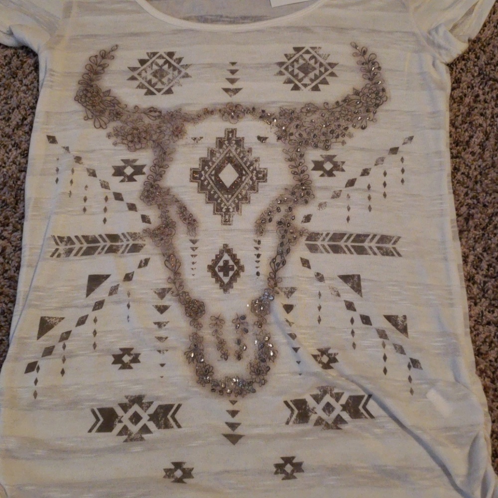Bull Tee